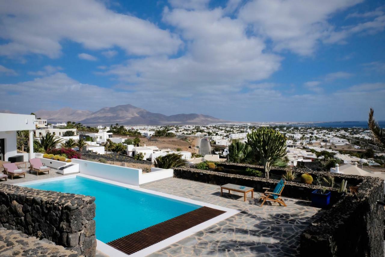 Villa V Playa Blanca  Exterior photo